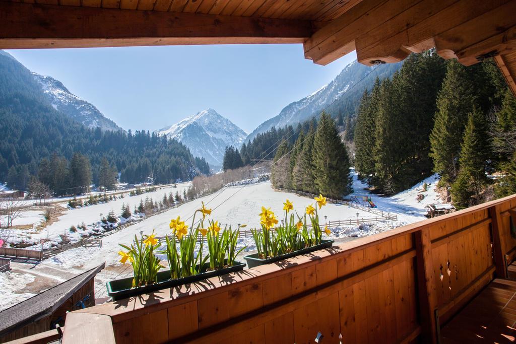 Hotel Waldcafe Neustift im Stubaital Buitenkant foto