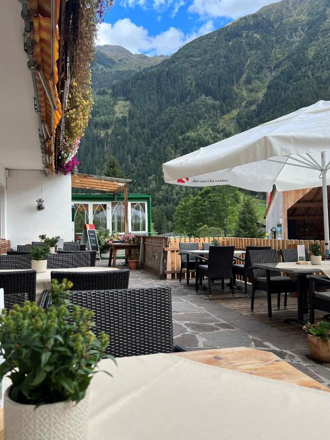 Hotel Waldcafe Neustift im Stubaital Buitenkant foto