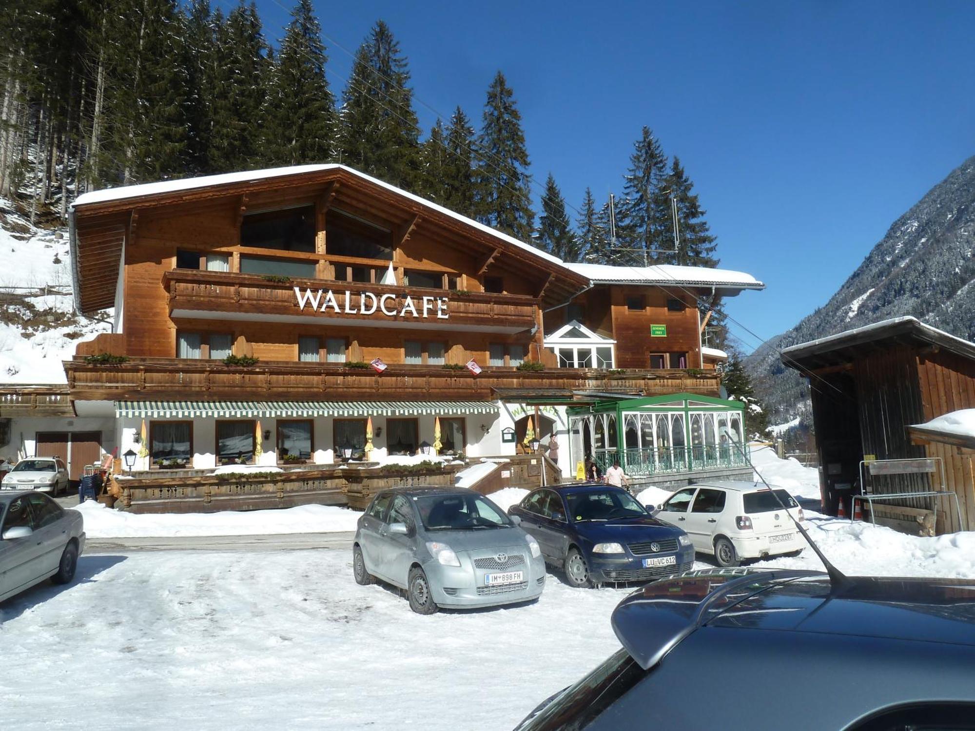 Hotel Waldcafe Neustift im Stubaital Buitenkant foto